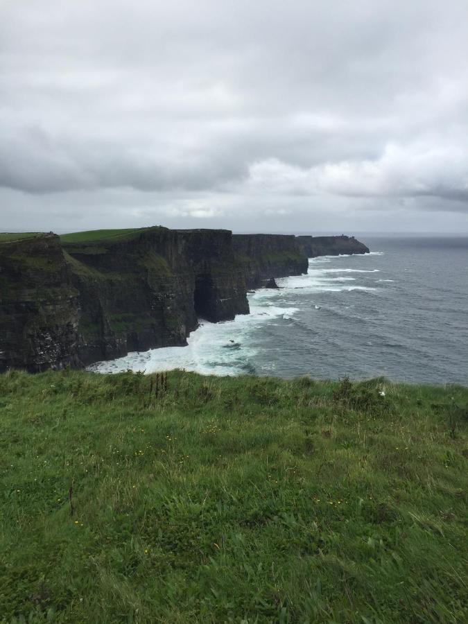 Bed and Breakfast The View Lahinch Esterno foto