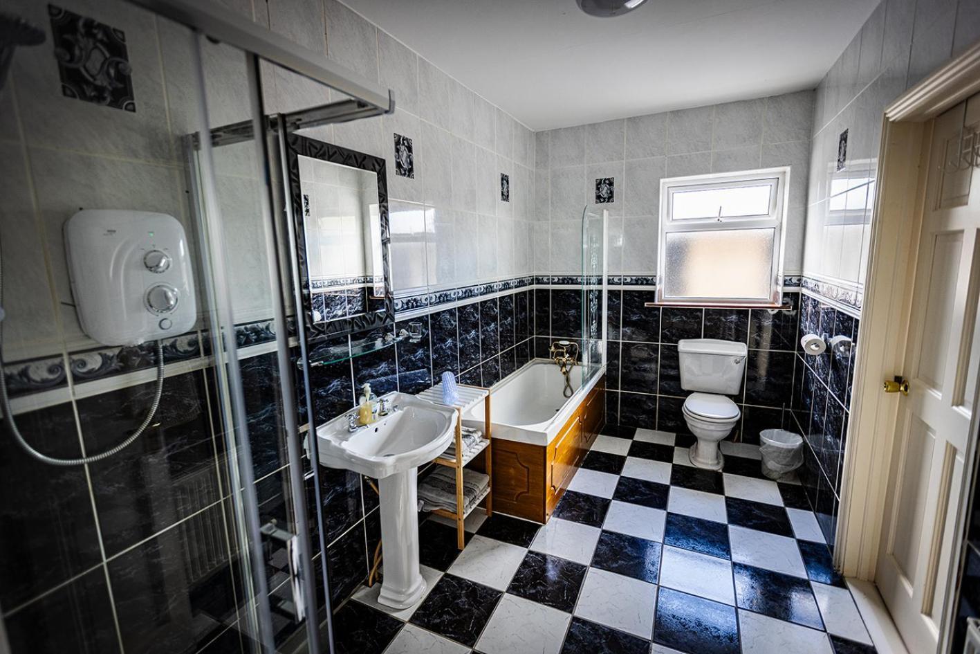 Bed and Breakfast The View Lahinch Esterno foto